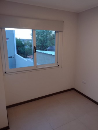 OPORTUNIDAD VENTA departamento 2 dormitorios Villa Carlos Paz 