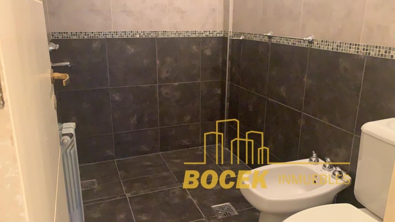 Venta departamento con cochera Carlos Paz 