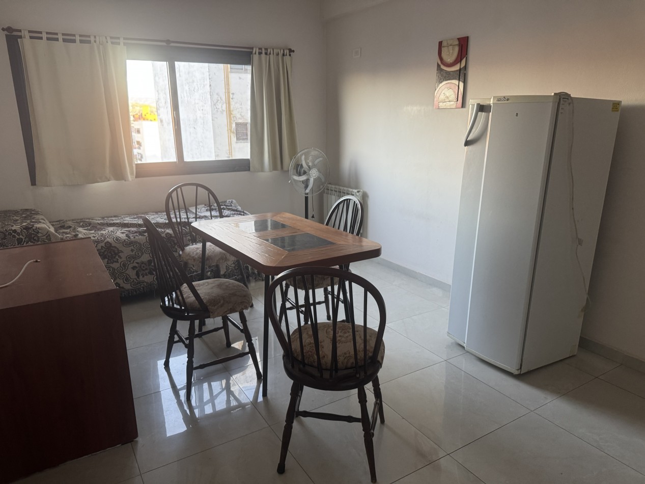 Alquiler anual departamento centrico 