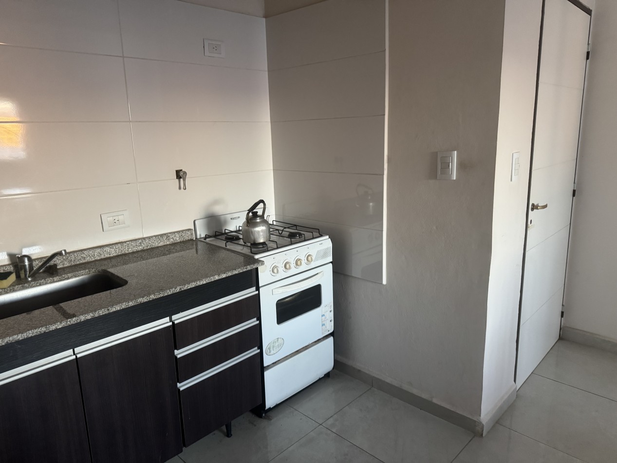 Alquiler anual departamento centrico 