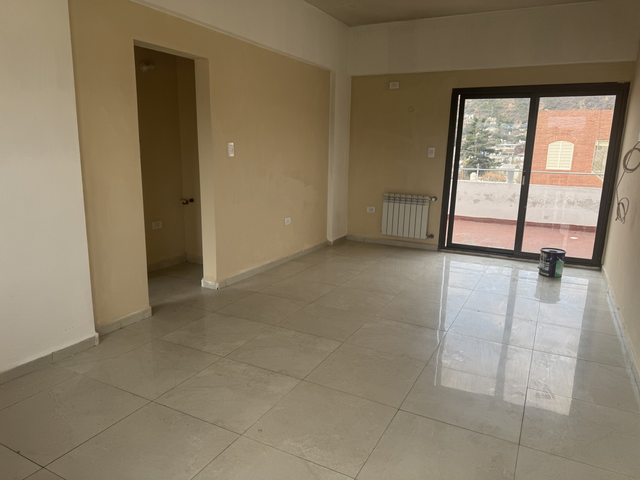 Alquiler anual departamento Carlos Paz centro 