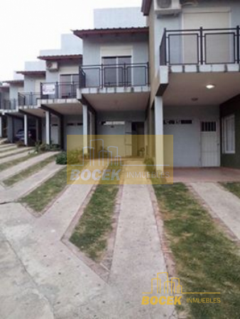 VENTA dúplex frente al rio Villa Carlos Paz 