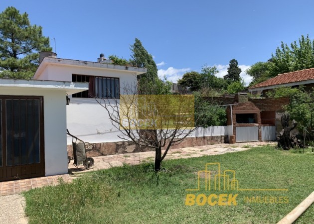 Vende casa en Villa Carlos Paz 