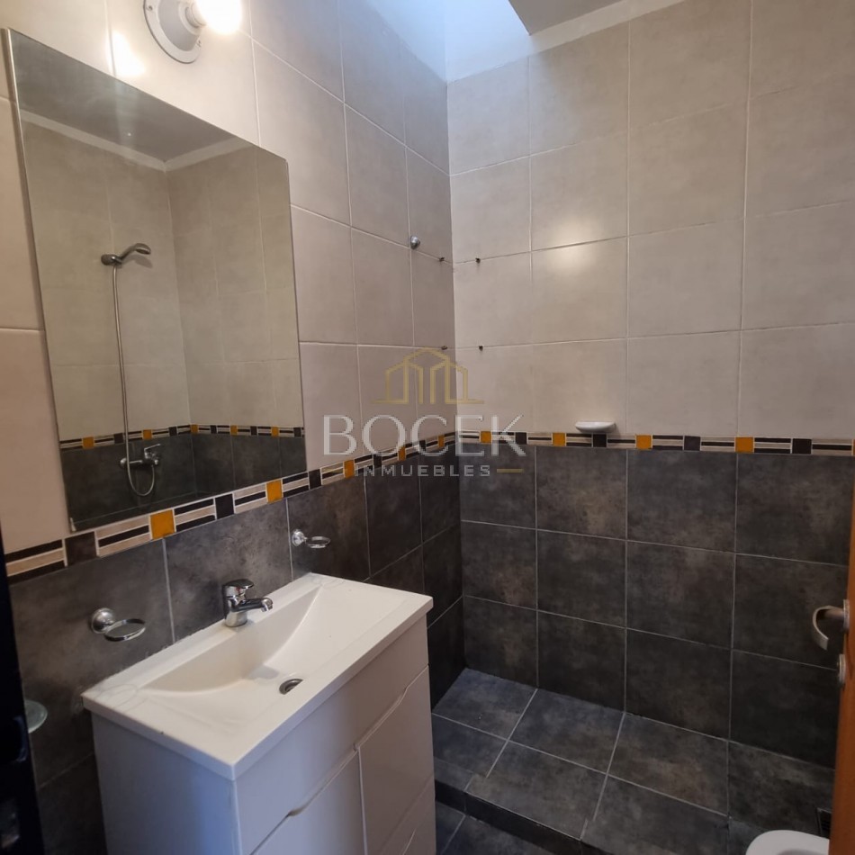 Alquiler anual duplex dos dormitorios 