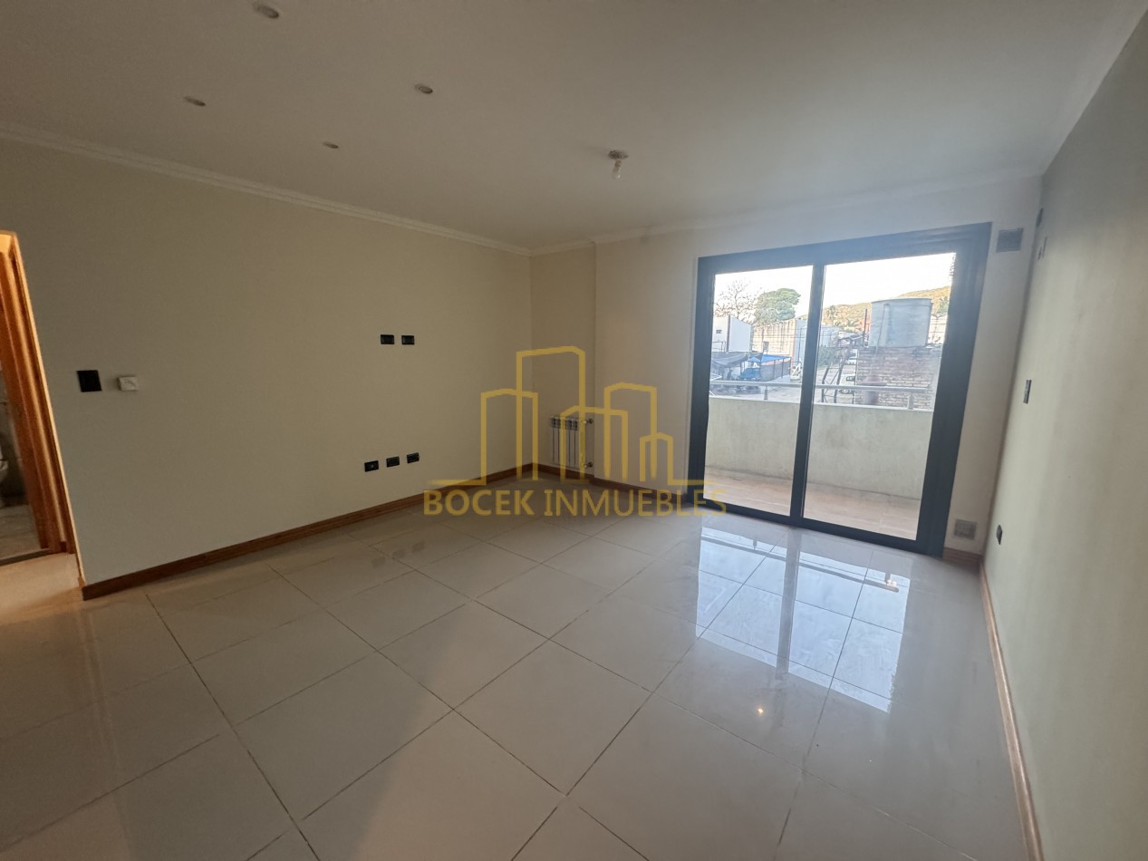 Alquiler anual departamento Carlos Paz sin muebles 