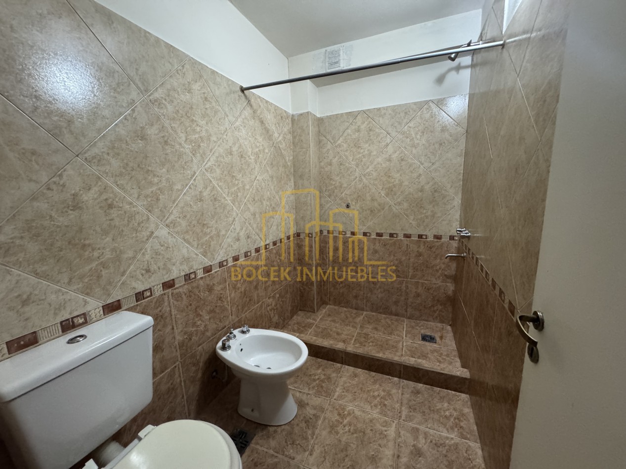 Alquiler anual centro oeste 