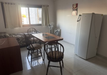 Alquiler anual departamento centrico 